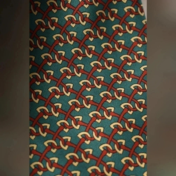 1980s FENDI Green Red Chain Motif Geometric 100% Silk  Tie 3.5" Made in Italy - Picture 6 of 6
